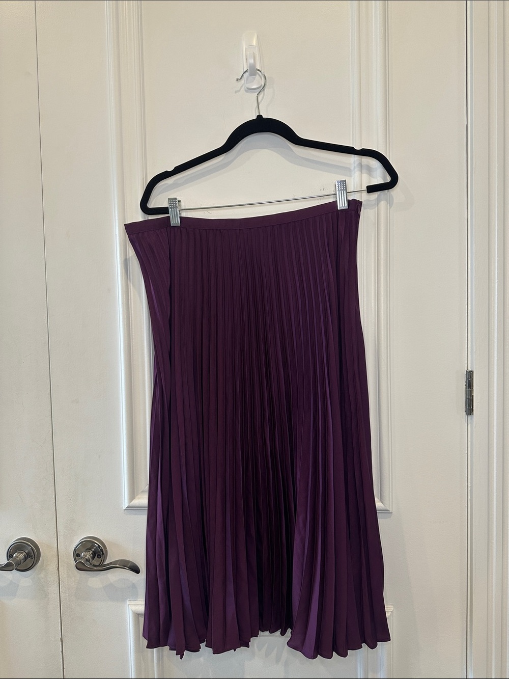 Banana Republic Purple Pleated Midi Skirt